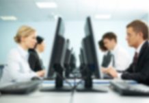 Companiile implementeaza strategii prin care sa previna pierderea angajatilor valorosi