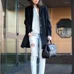 Cum sa porti o geanta Moschino