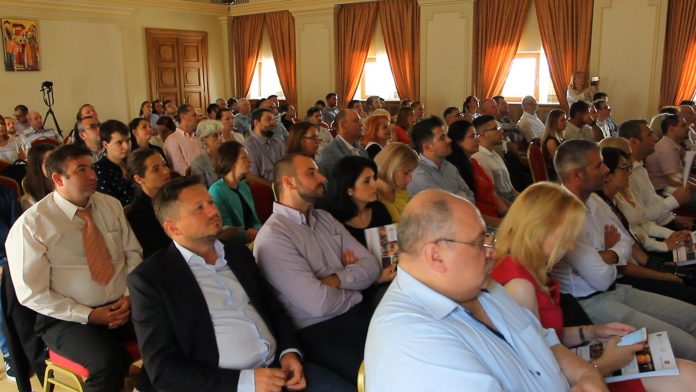 Conferinta - Concluziile Modului I al Proiectului Servicii integrate de export pentru IMM-urile din Romania