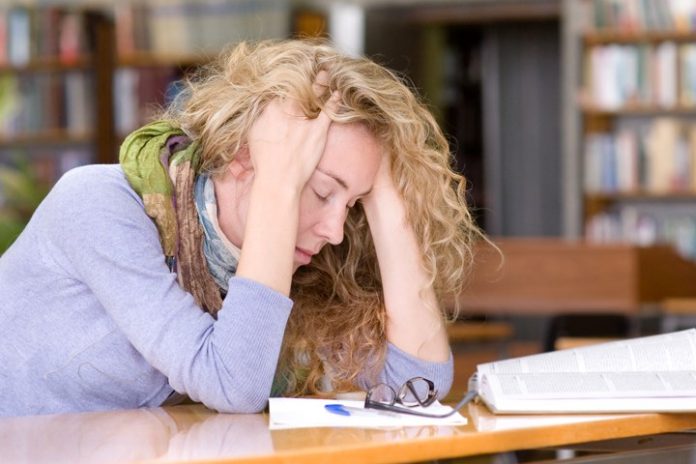 Fatigue-Syndrome-In-Teenagers