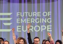 Tinerii în Arenă – a câștigat premiul Youth Empowerment acordat de Emerging Europe la Bruxelles