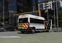 SoftServe aniversează 30 de ani cu o donație de 1.2 mil. dolari pentru achiziția a 100 de ambulanțe pentru Ucraina